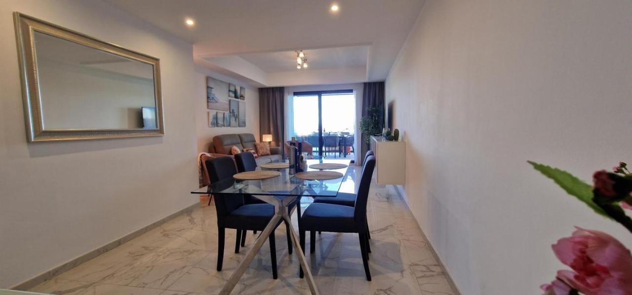 Casares Del Mar Luxury Apartment Málaga Exteriör bild