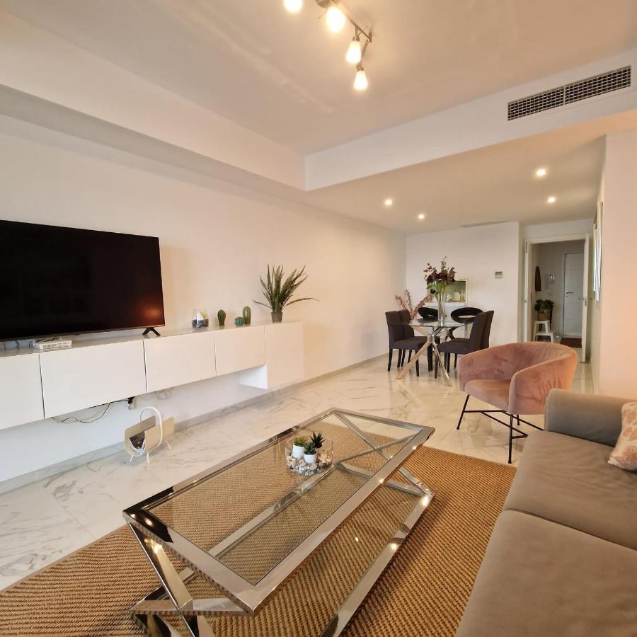 Casares Del Mar Luxury Apartment Málaga Exteriör bild