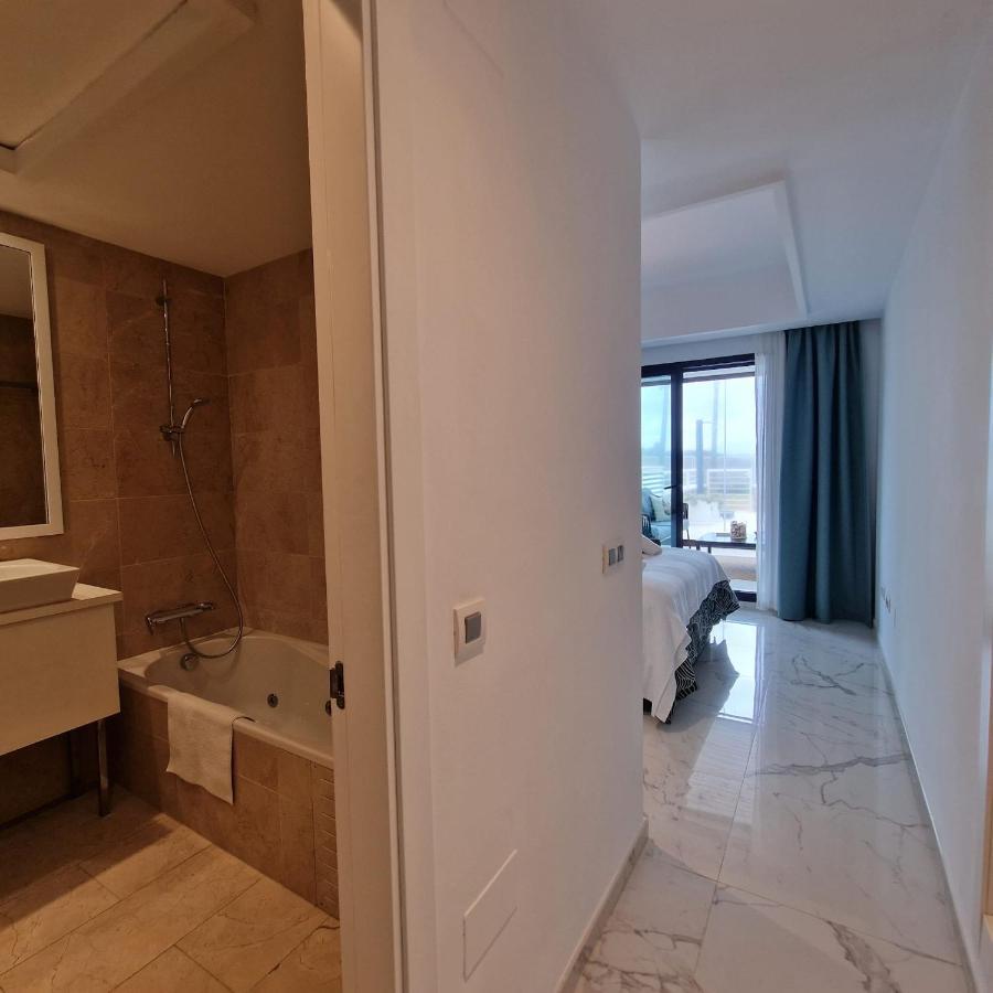 Casares Del Mar Luxury Apartment Málaga Exteriör bild