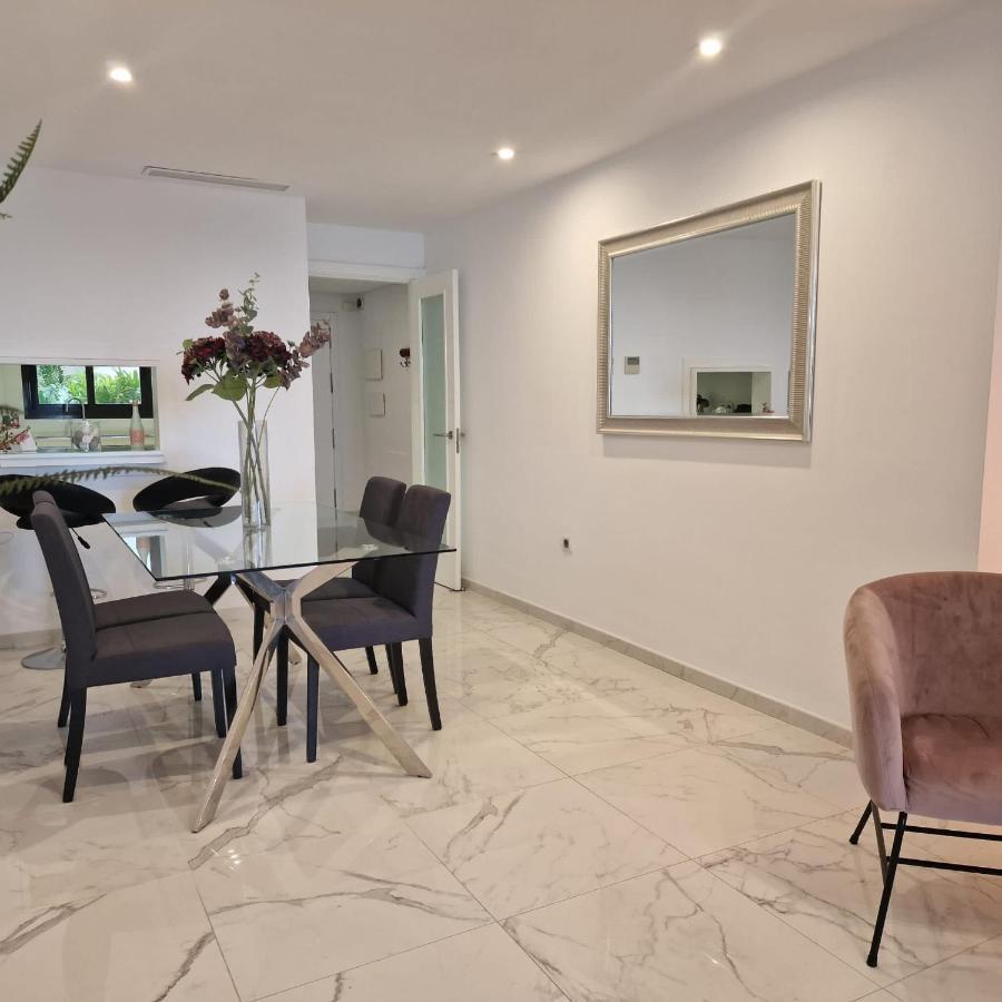 Casares Del Mar Luxury Apartment Málaga Exteriör bild